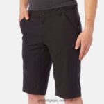 Hommes arc court avec doublure noir 242248138 Giro - Image 2