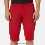 Hommes arc court rouge foncé 242248743 Giro