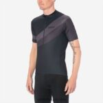 Hommes maillot chrono sport rendu noir 242248151 Giro - Image 2